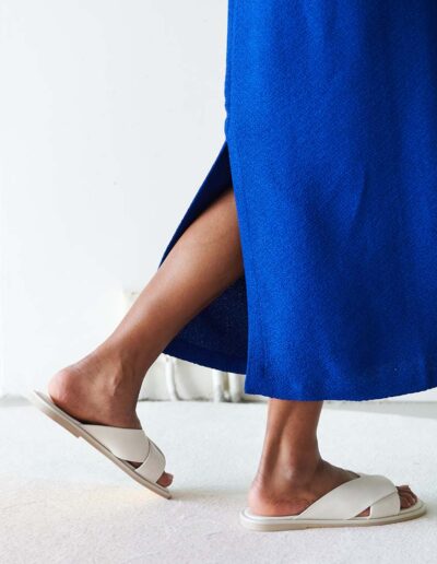 brunia-dress-rotyal-blue-sable-2